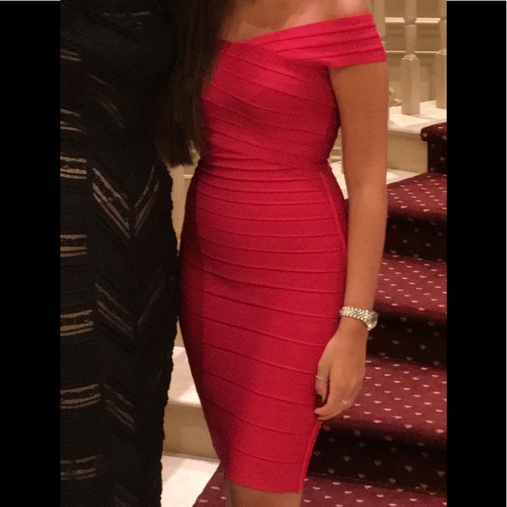 Dress - Picture 4 of 4
